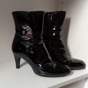 Women's boots